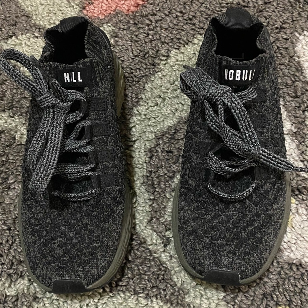 NOBULL Women’s Black Ivy knit runner